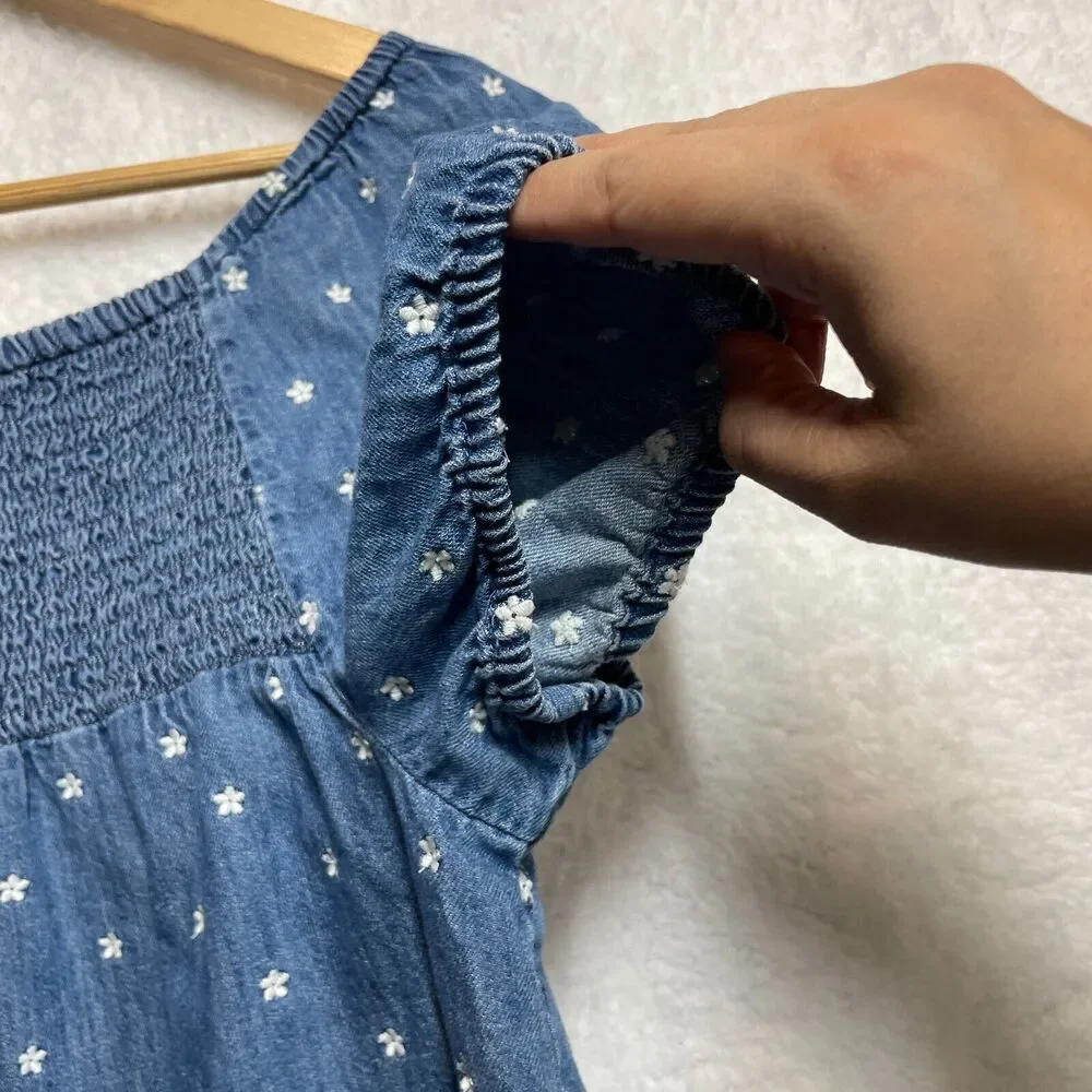 Old Navy Small Smocked Chambray Top Blue‎ Floral Puff Sleeve Boho Cottagecore